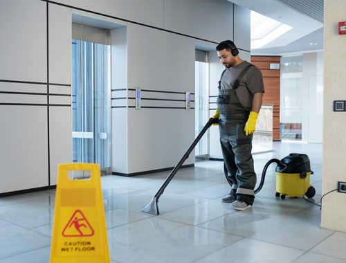 6814ea22fa924e5037919e30_medical-cleaning